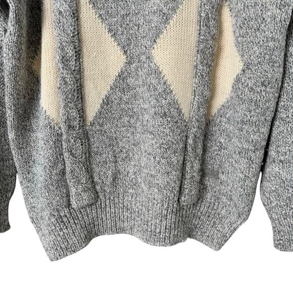Vintage Silvy Tricot Italian Wool Chunky Knit Crewneck Sweater in Gray Cream, XL - Picture 5 of 9